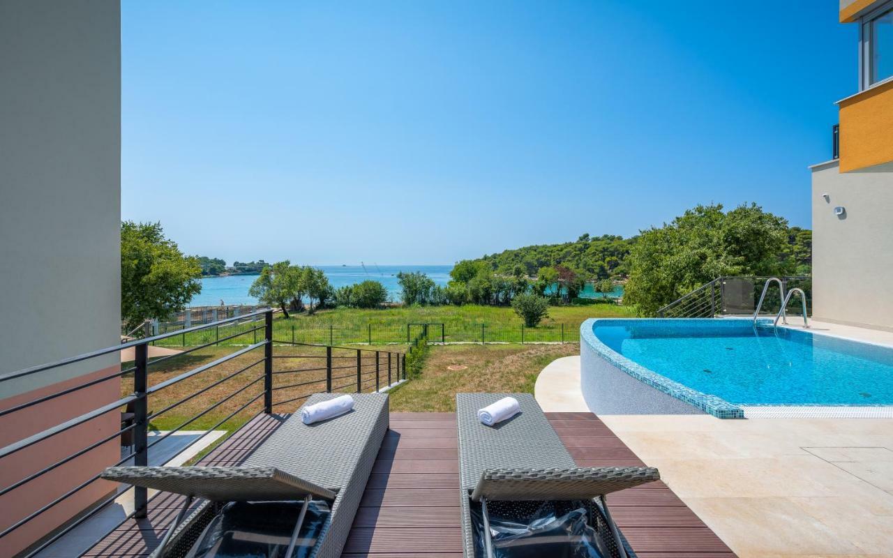 Villa Magnolija Pula Exterior foto