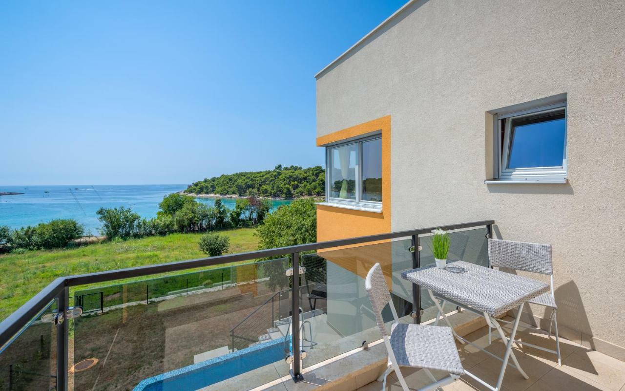 Villa Magnolija Pula Exterior foto